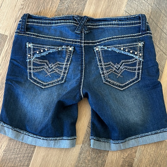 Hydraulic shorts - Picture 2 of 3